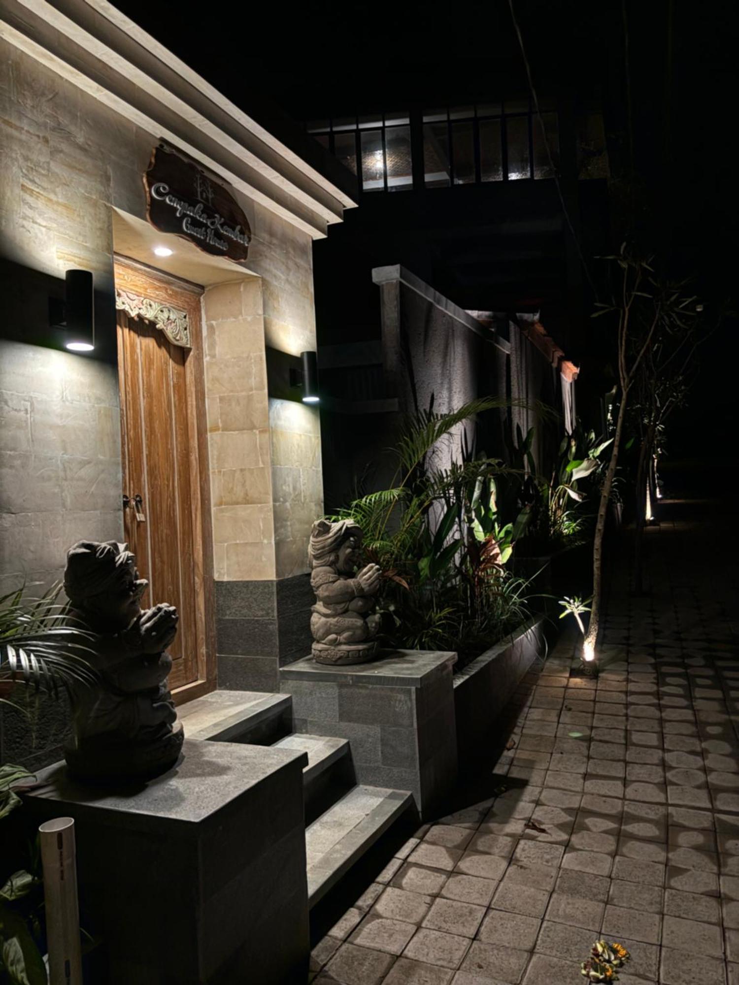 Cempaka Kembar Guest House Ubud Eksteriør billede