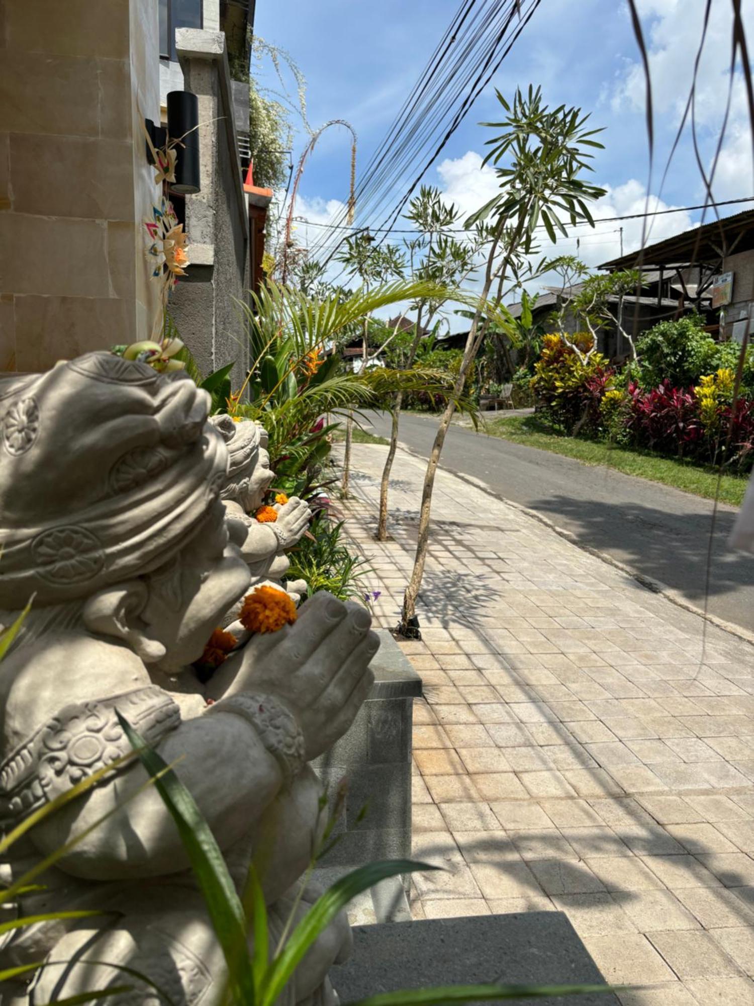 Cempaka Kembar Guest House Ubud Eksteriør billede