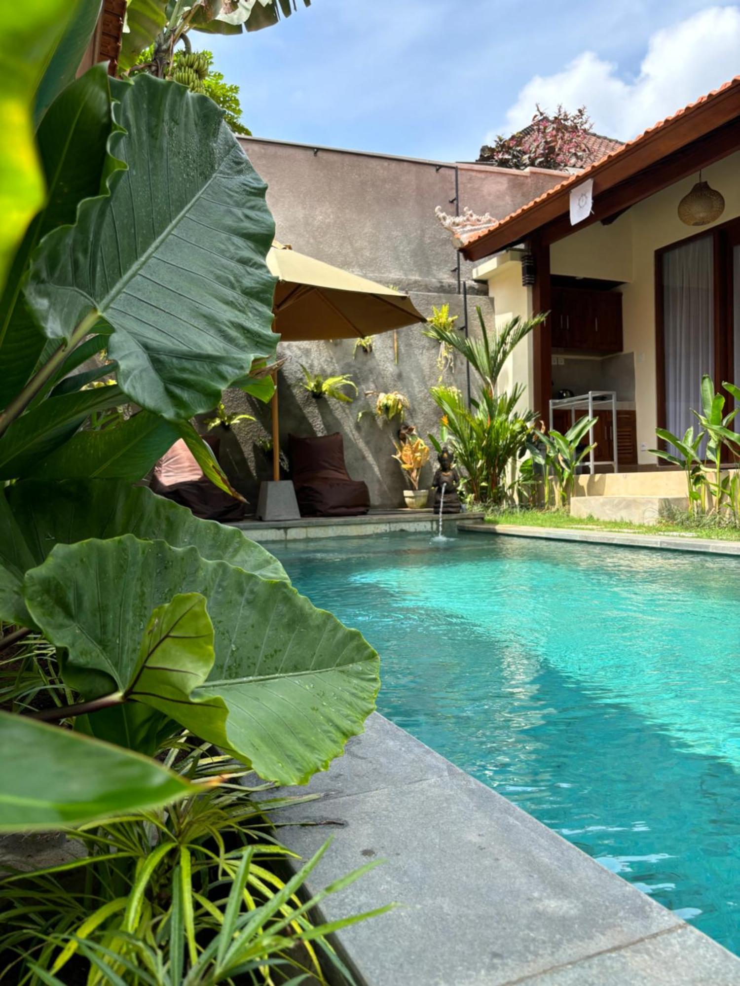 Cempaka Kembar Guest House Ubud Eksteriør billede
